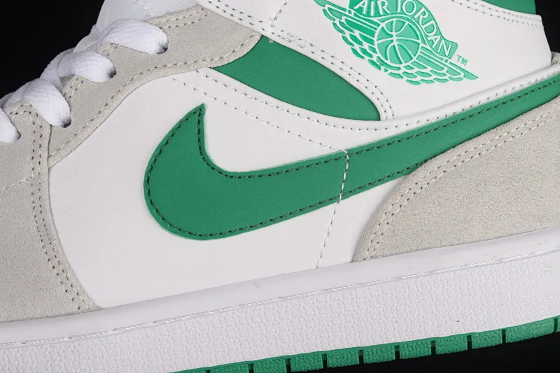 All categories Air Jordan Jordan series basketball shoes Air Jordan 1 Mid Air Jordan 1 Mid AJ1 Joe 1 meter white green mid-top cultural basketball shoes DC9294-103